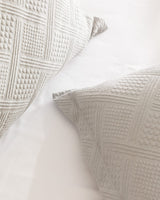 King Size 100% Cotton Luxury Triangle Geometric Bedspread - Grey