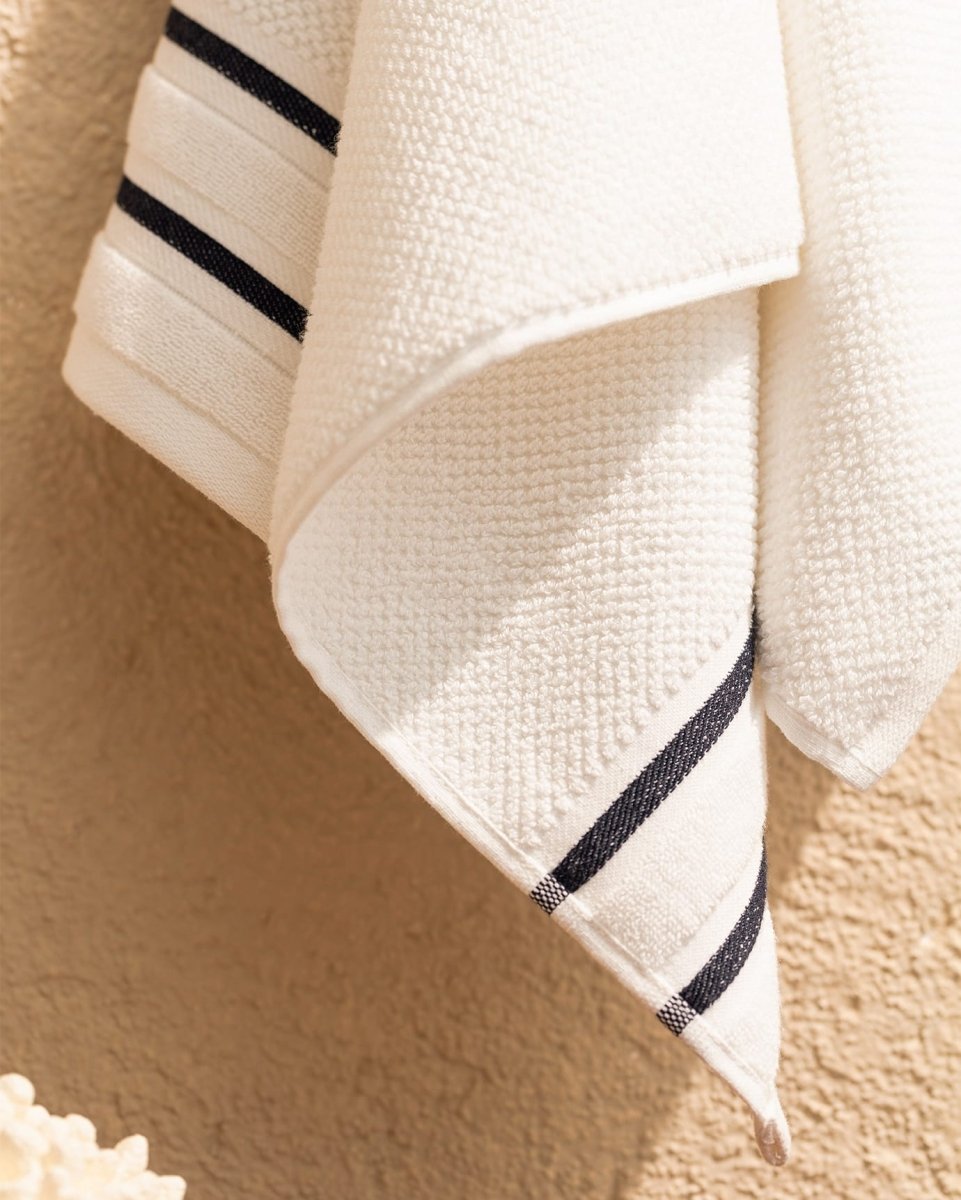 Cera Soft Absorbent Face Towel - Premium Bathroom Hand Towel - TryAladdin
