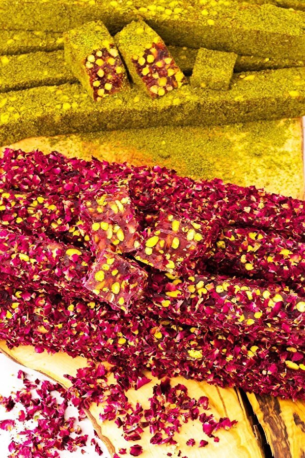 Cerez Pazari Royal Assorted Pistachio Turkish Delight Gift Box - 100g - TryAladdin