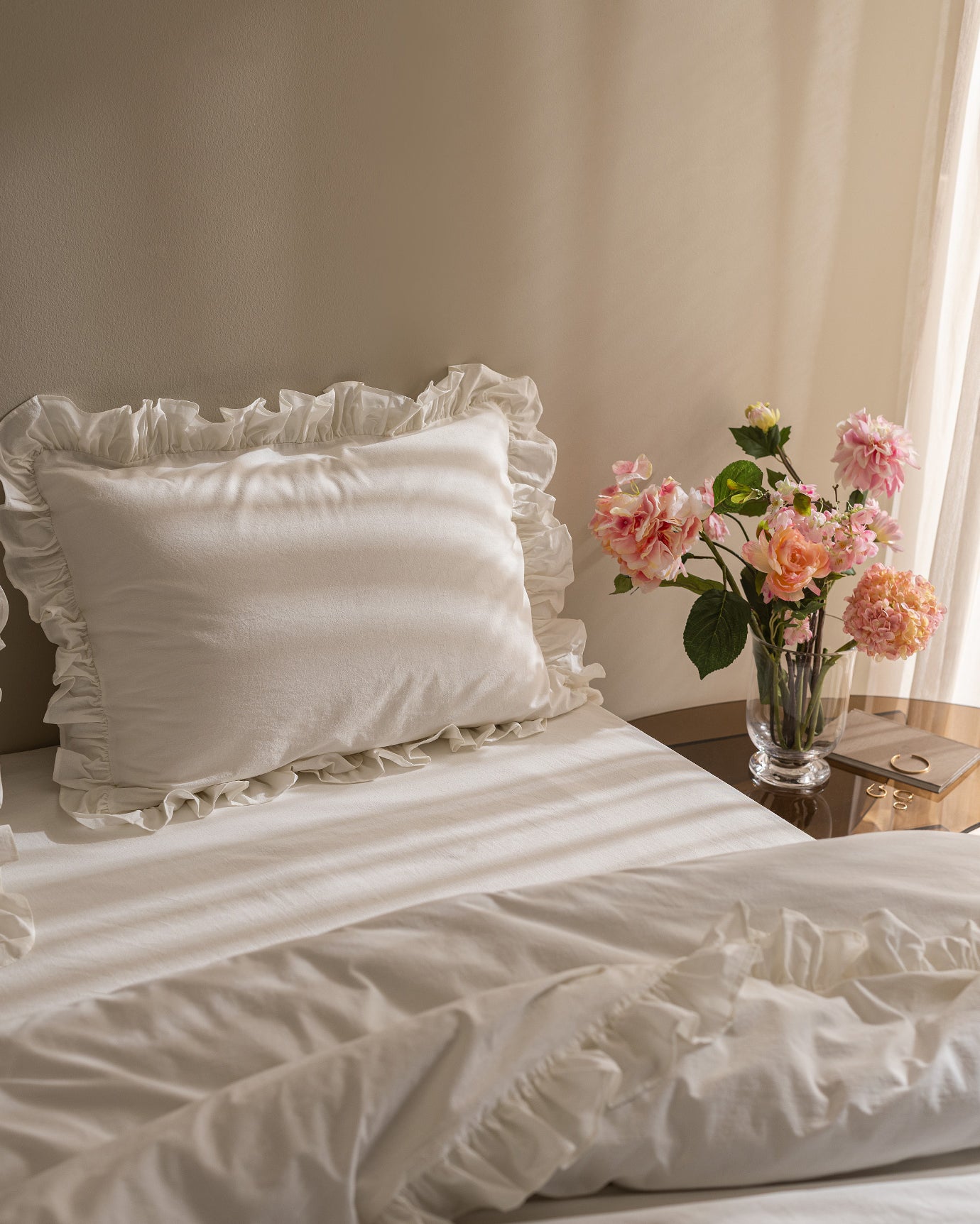 100% Cotton Double Duvet Cover Set - Ruffled Garment Washed Finish