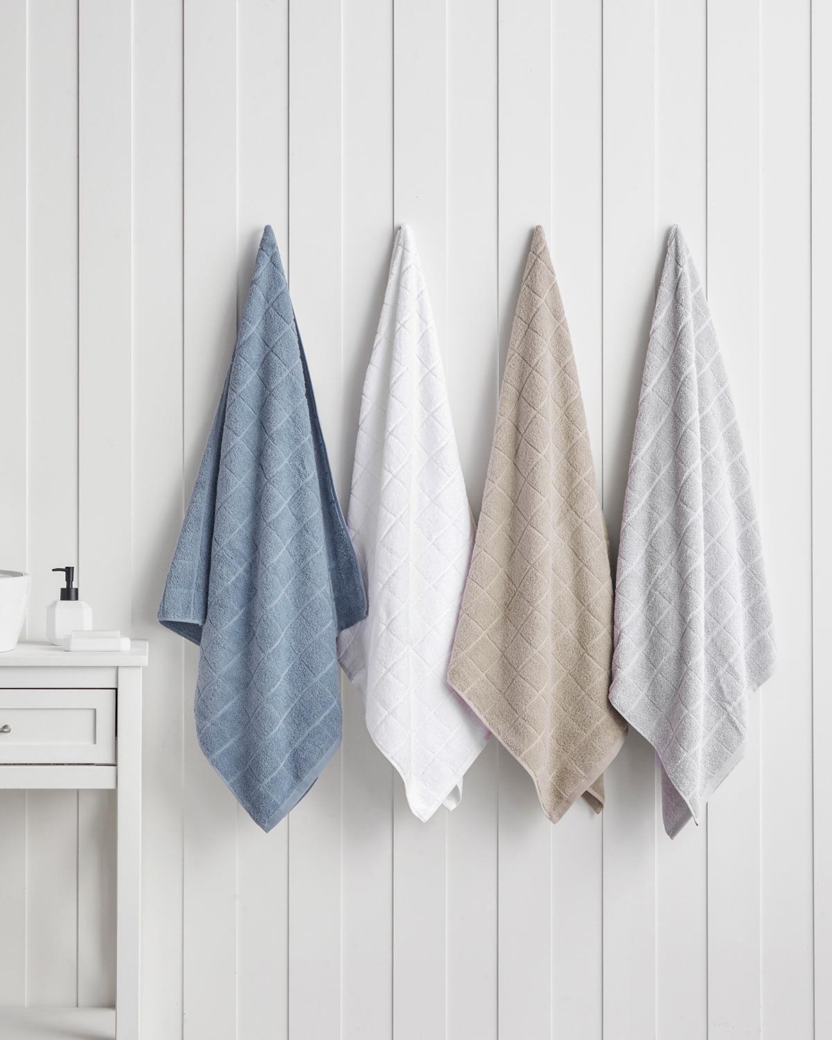 Premium Absorbent Cotton Bath Towel Professional Quality Blue