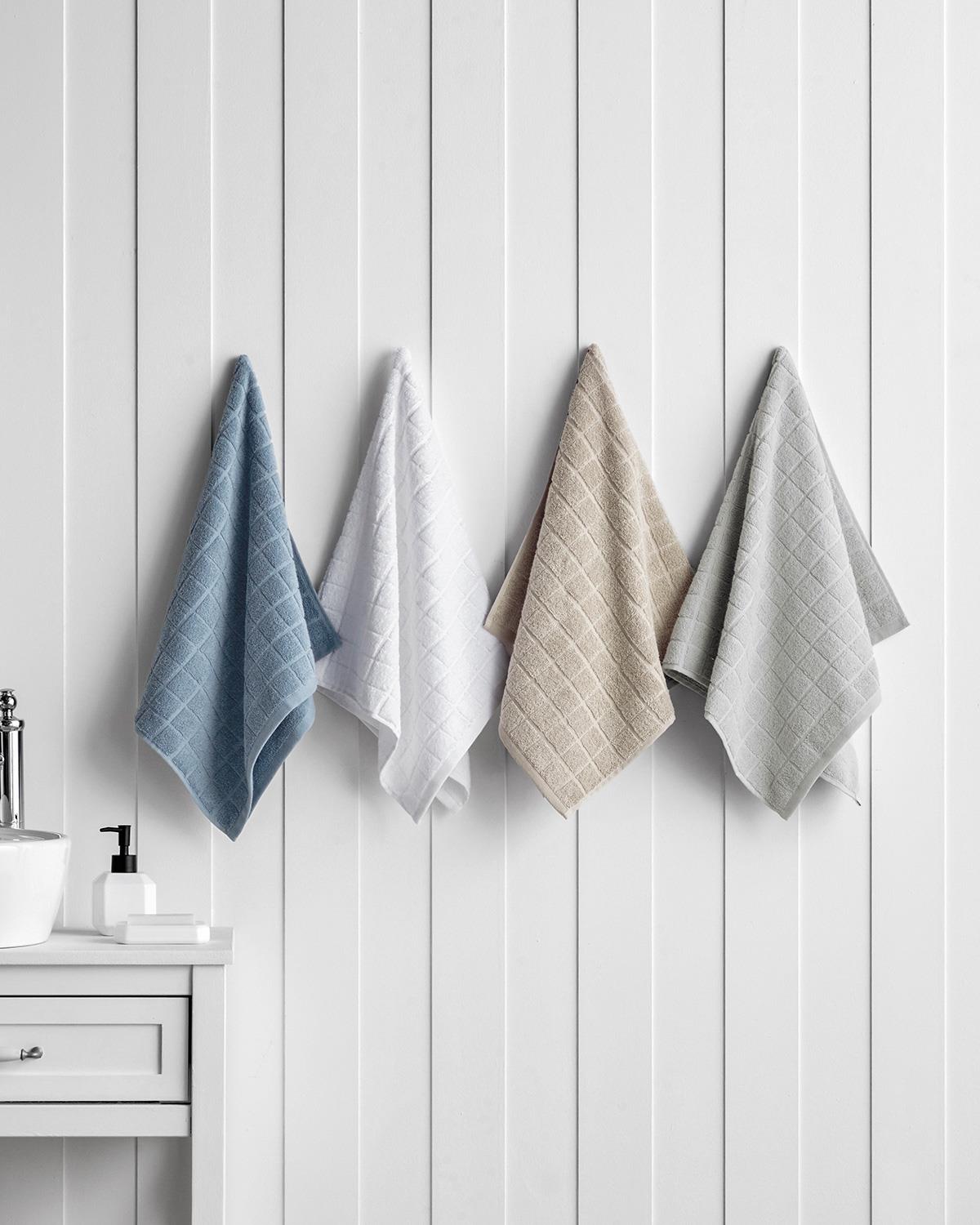 Premium-Chequer-Pattern-Soft-Cotton-Hand-Towel-White