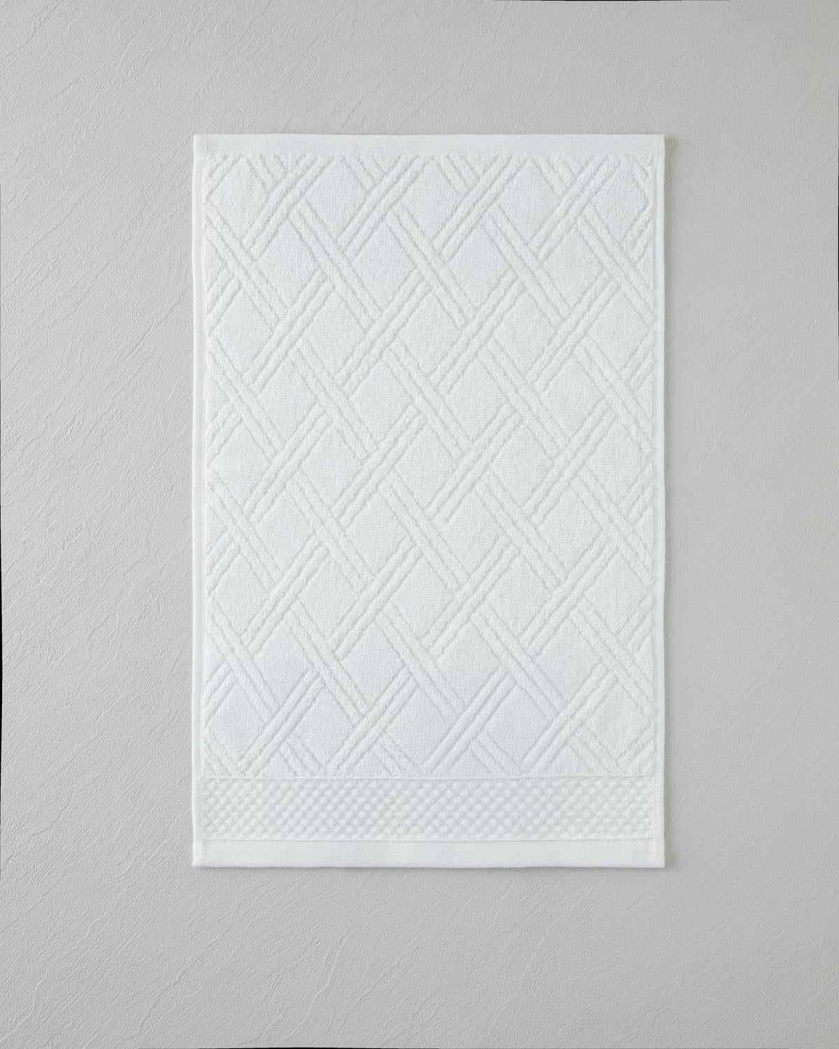 Premium Diamond Pattern Cotton Hand Towel - Ivory