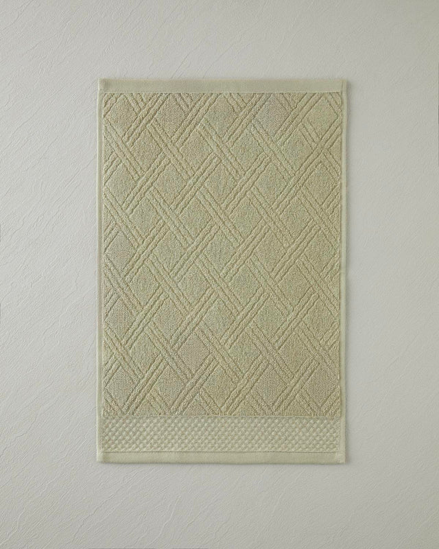 Professional-Grade-Cotton-Hand-Towel-Light-Green-Diamond-Pattern-30x45cm