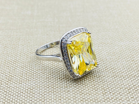 Citrine Ladies Silver Ring