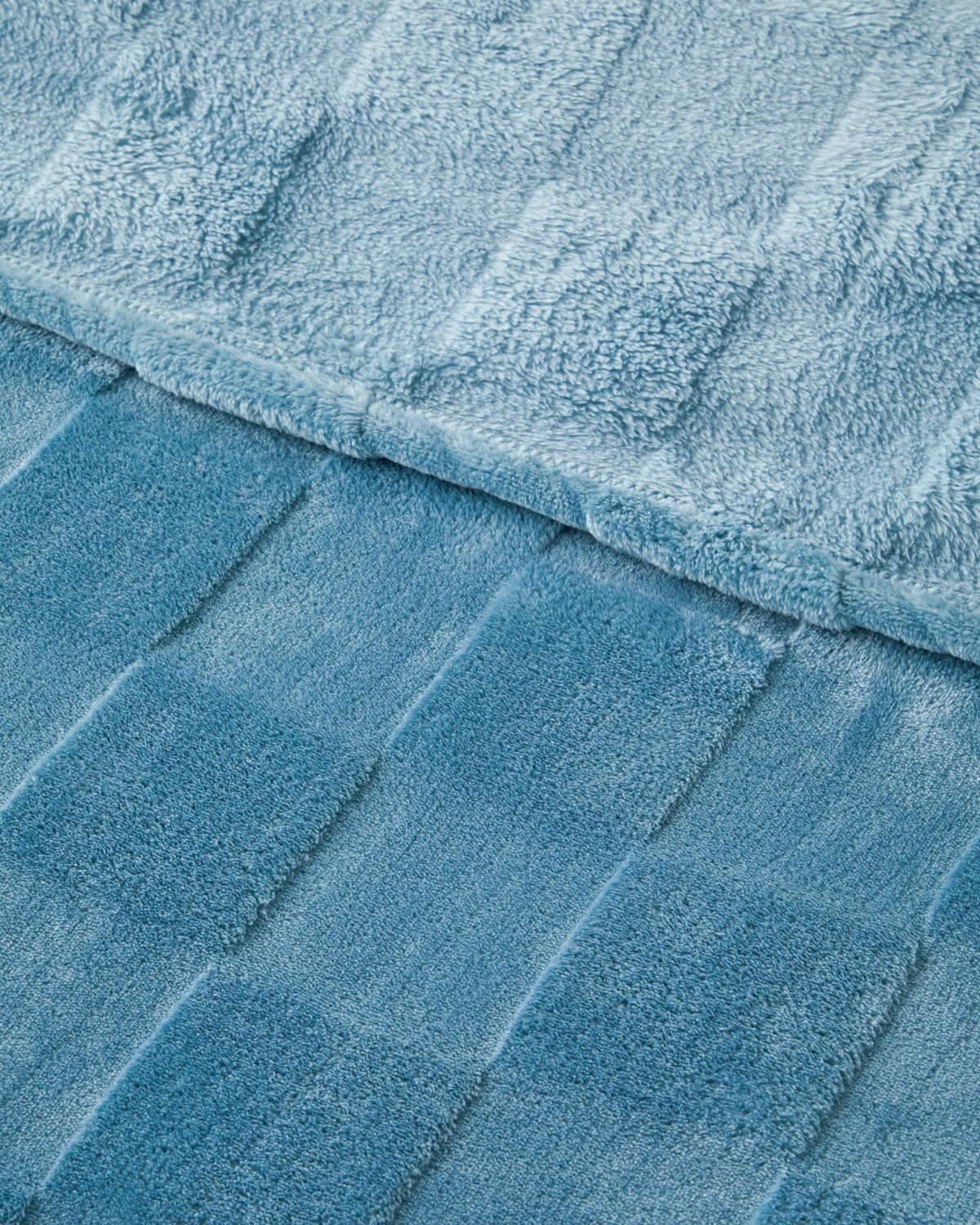 Professional-Grade Classic-Check Jacquard-Supersoft Double-Blanket Blue