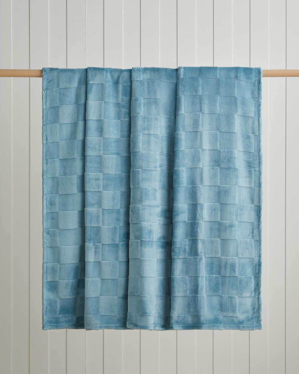Professional-Grade Classic-Check Jacquard-Supersoft Double-Blanket Blue