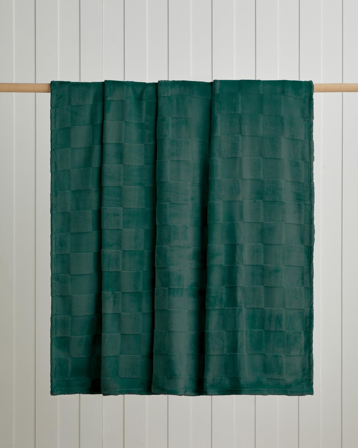 Premium Supersoft Jacquard Single Size Blanket Dark Green Classic Check
