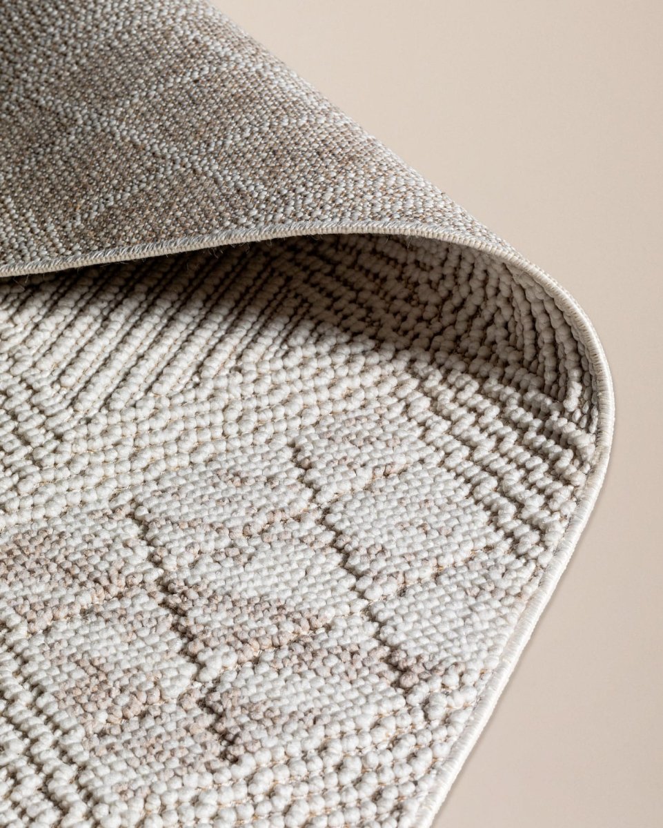 Clavier Fringed Area Rug - Ivory White - TryAladdin