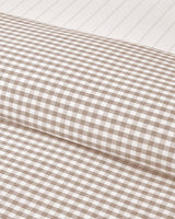 Kvalitní souprava povlečení na peřinu s rozostřeným mřížkovým vzorem, probarvená přízí, béžová
