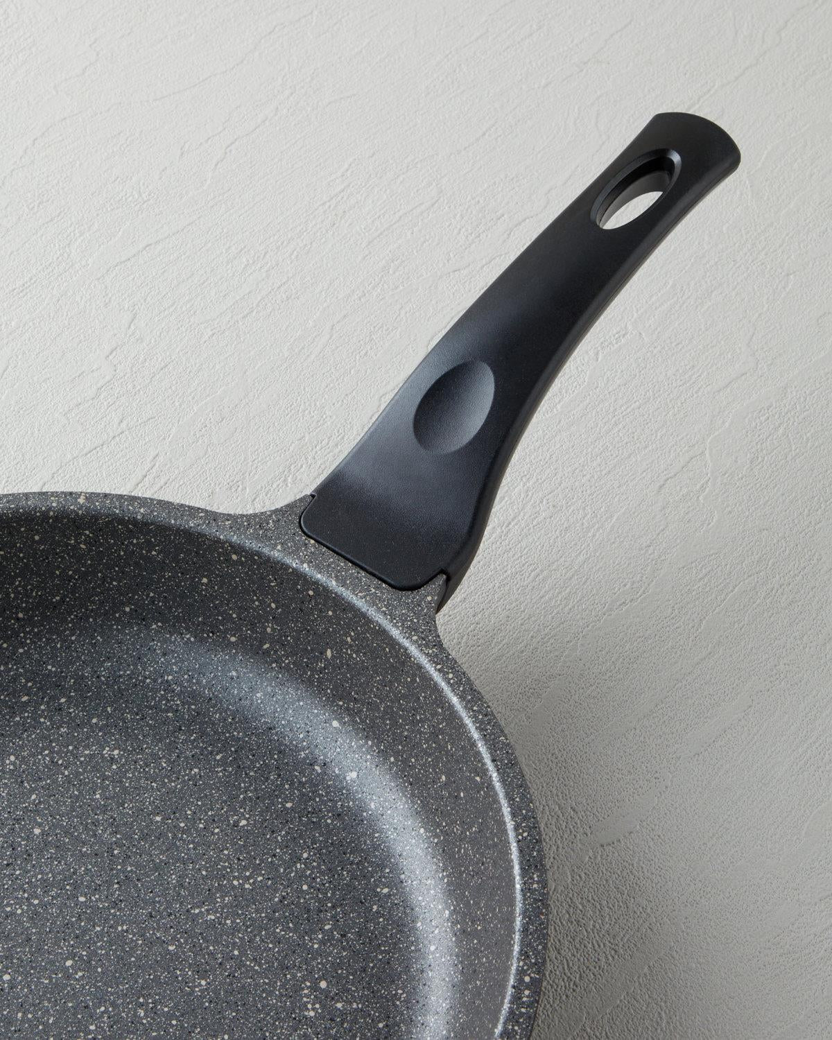 Professional-Grade-Non-Stick-Cookware-Set-24cm-28cm-Grey