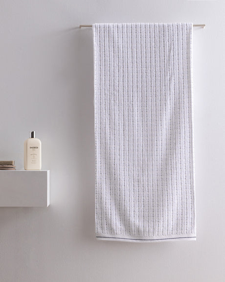 Grenat Cotton Bath Towel - White & Navy