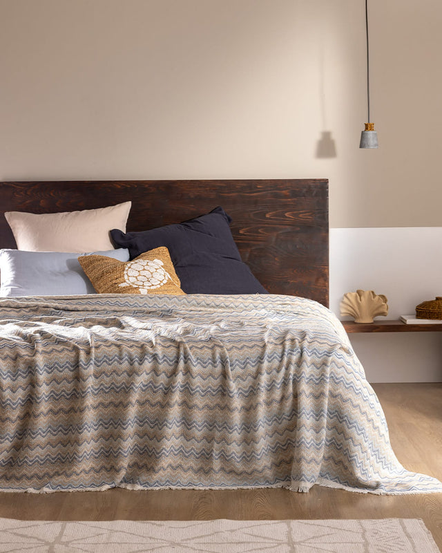 Soft Blend Double Bedspread - Breathable & Lightweight Comfort