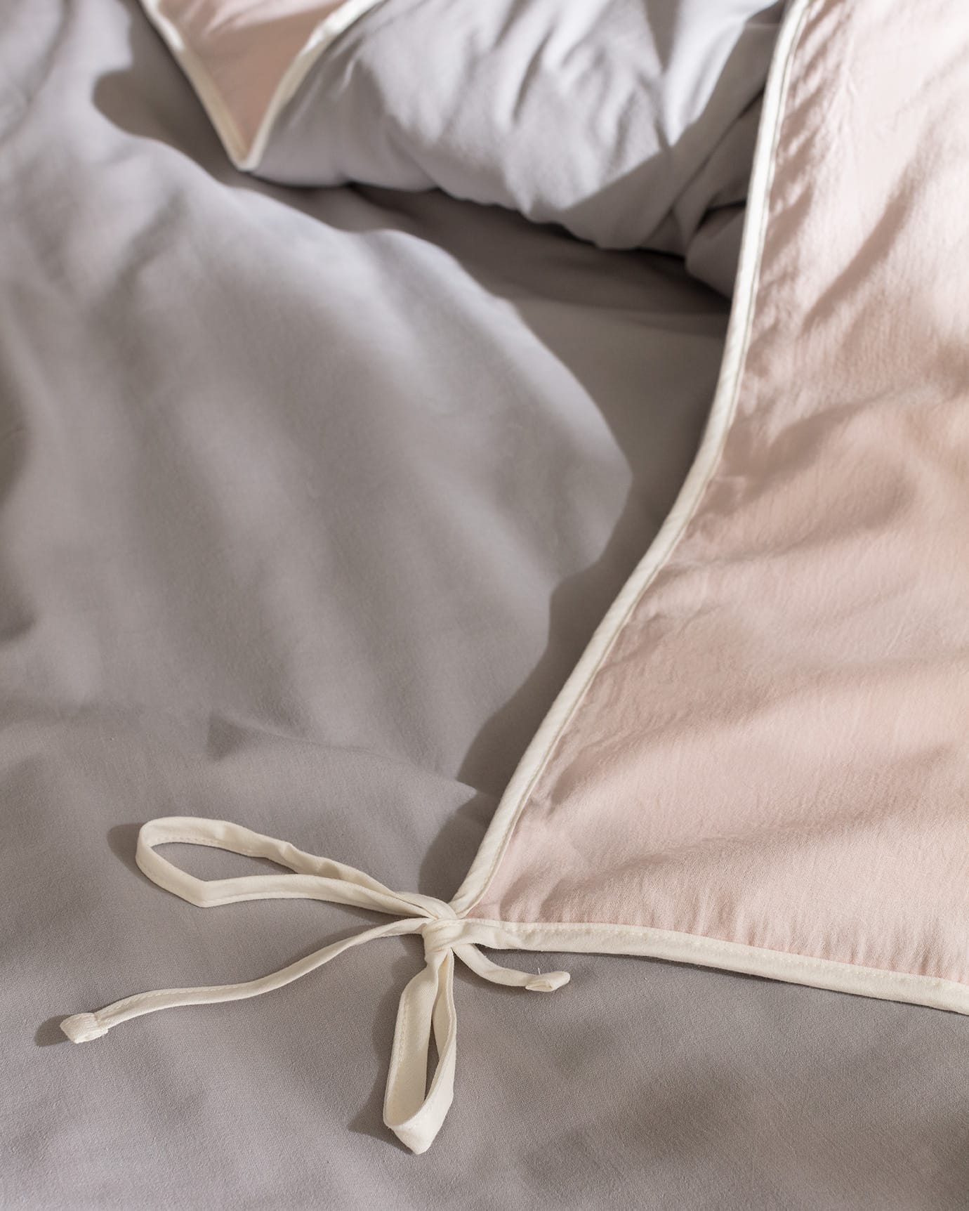 100% Cotton Washed Double Duvet Cover Set - Tie Closure