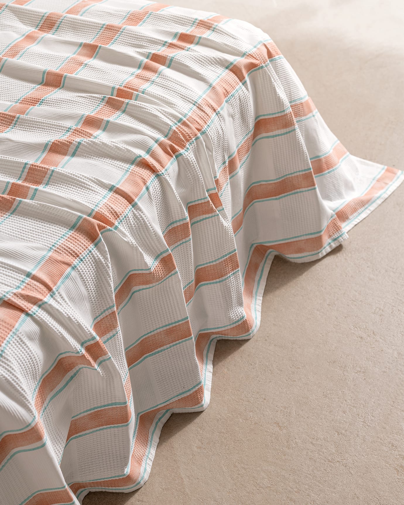 Simone Double 100% Cotton Printed Coverlet Set, Orange