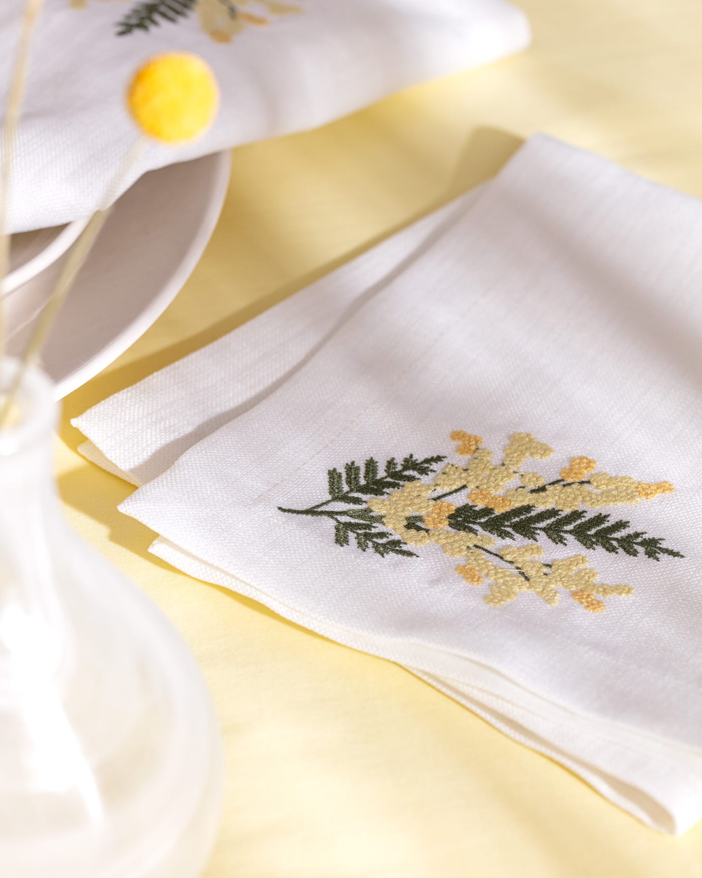 White and Yellow Cloth Napkins - Set of 2 Dinner Table Linens