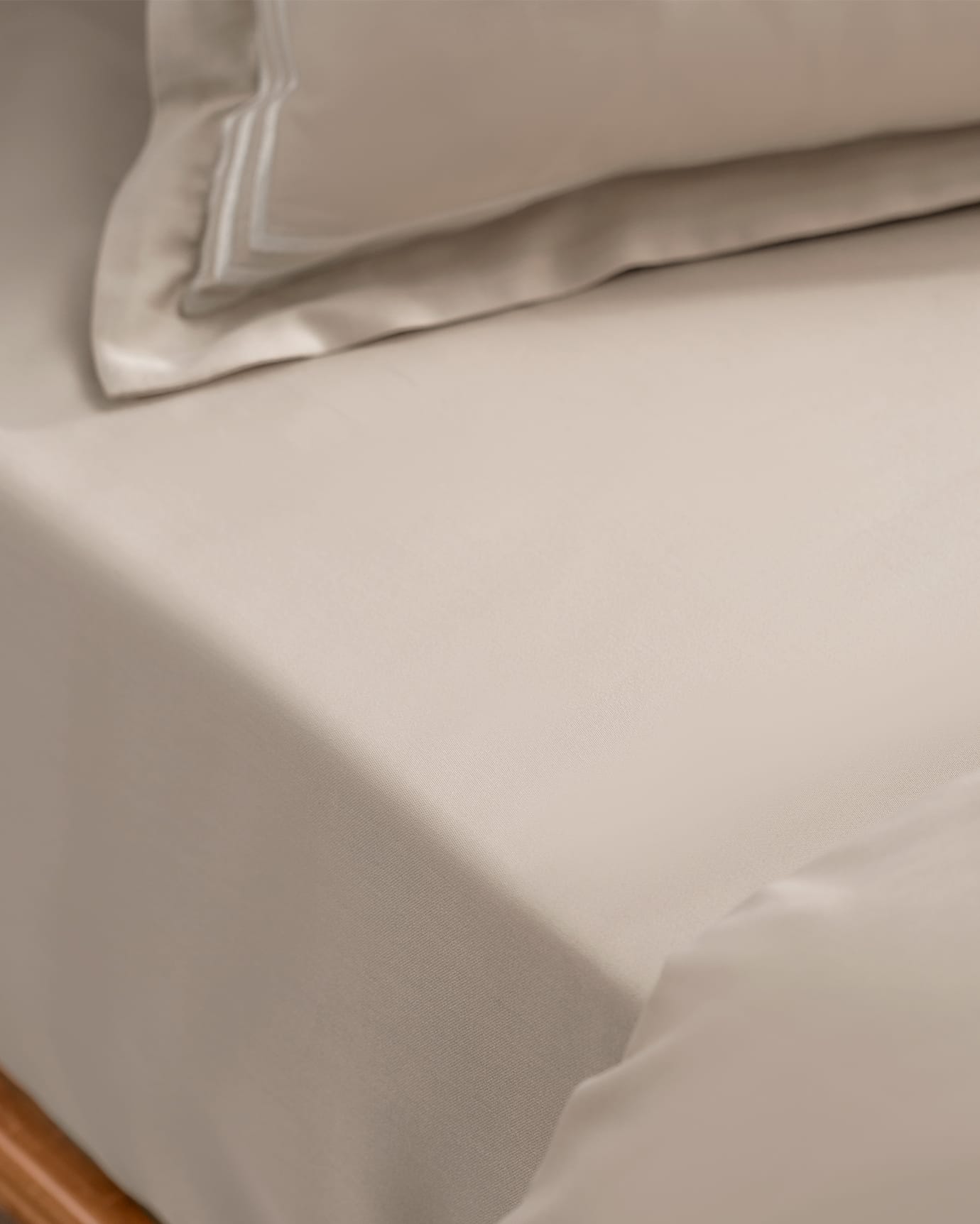 Clarette Double Bamboo Sateen Bedding Set
