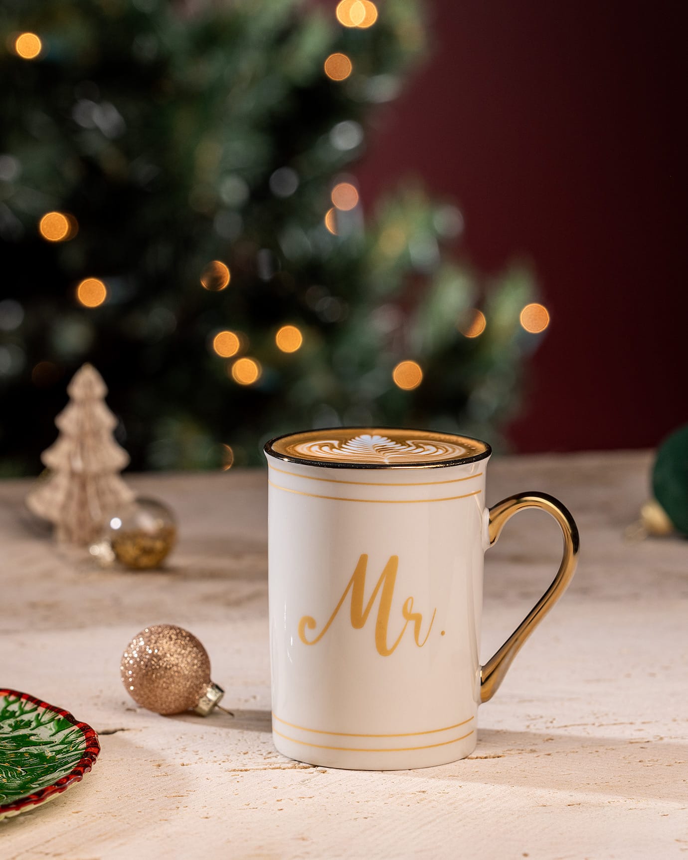 New Bone China Coffee Cup - Elegant Gold-Trimmed Design