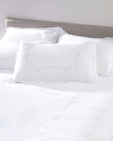 Luxuriöses King-Size-Bettbezug-Set aus hellgrauem besticktem Satin
