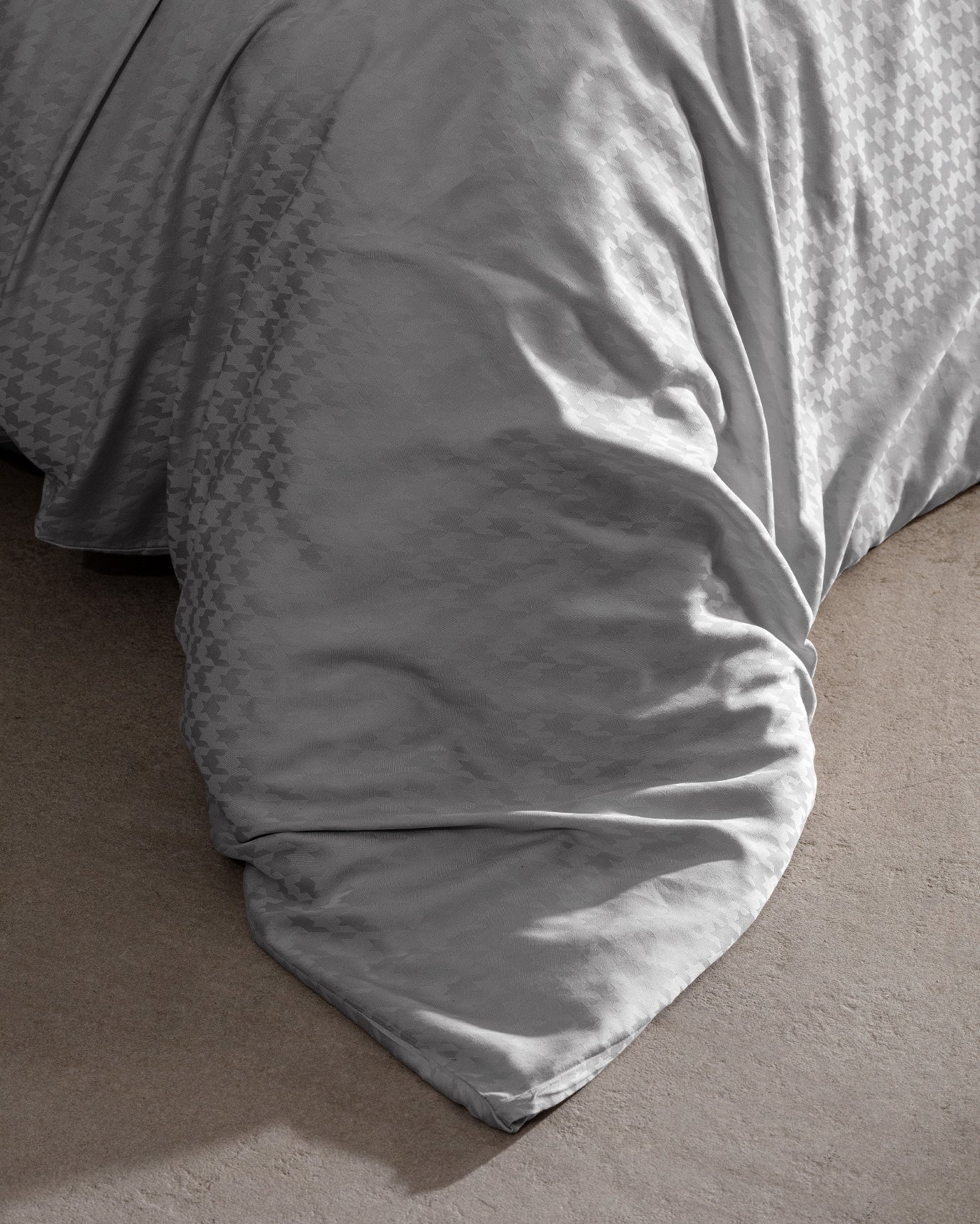 Double Bamboo Sateen Bedding Set - Silky Soft Duvet Cover