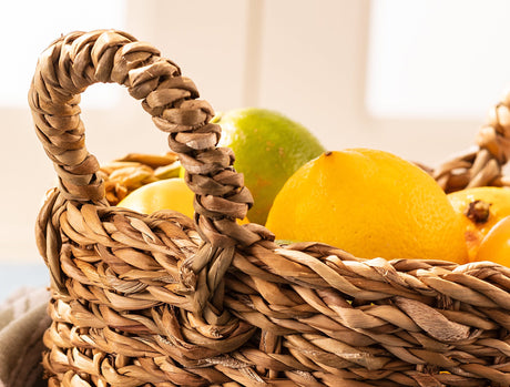 Compact Wicker Basket - Handwoven Natural Design