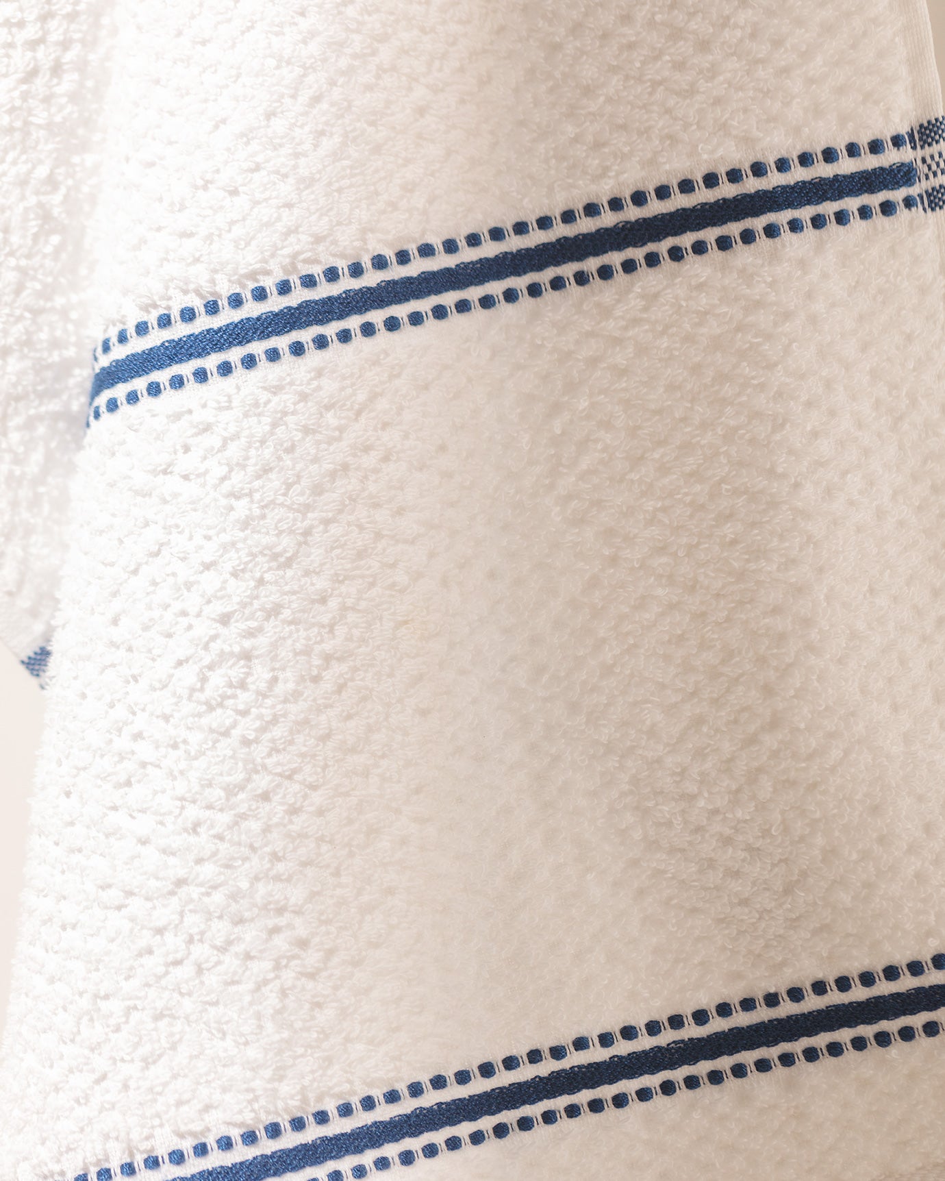 Sidonie Soft Cotton Face Towel - Absorbent and Plush Hand Towel