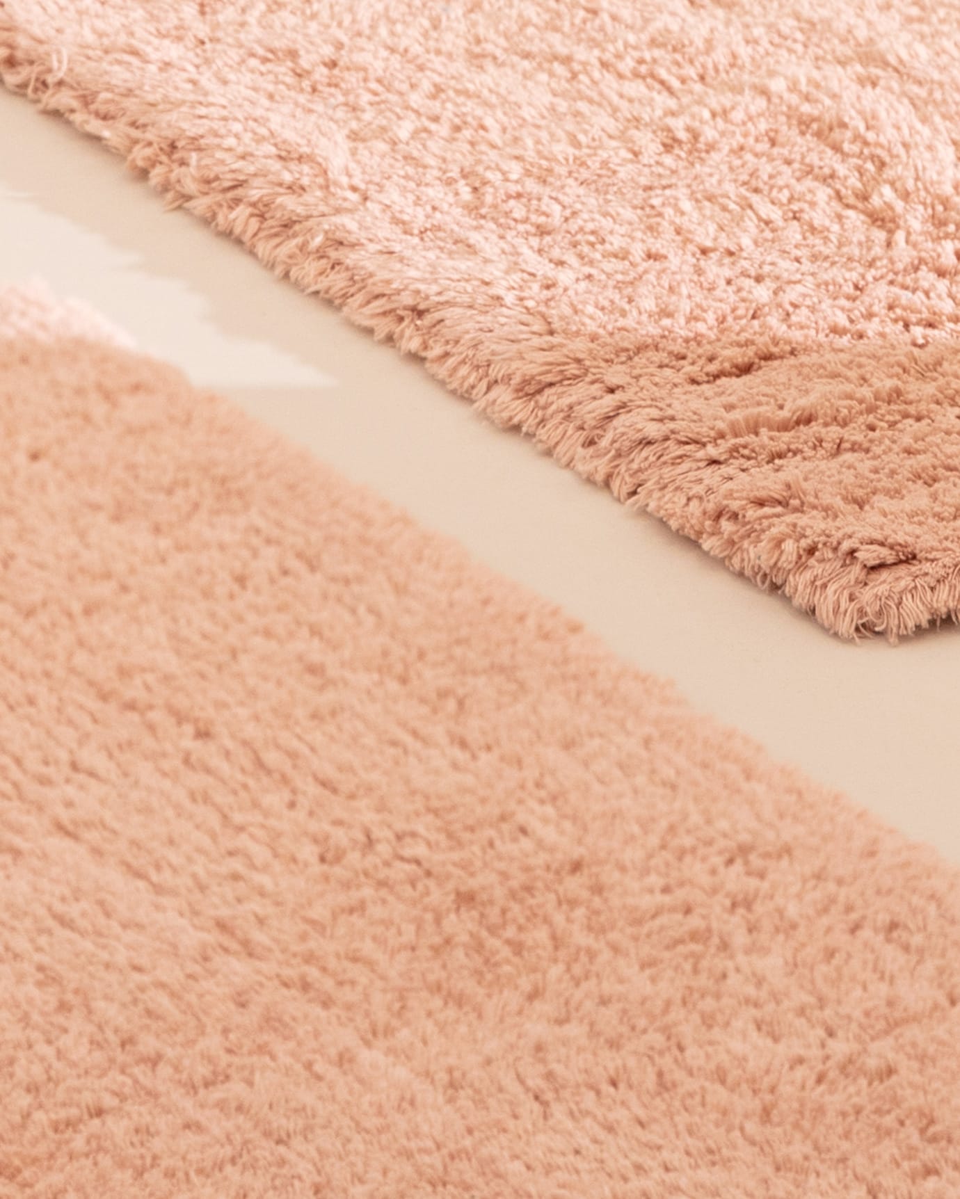 Cotton Blend 2-Piece Bath Mat Set - Cameo Design