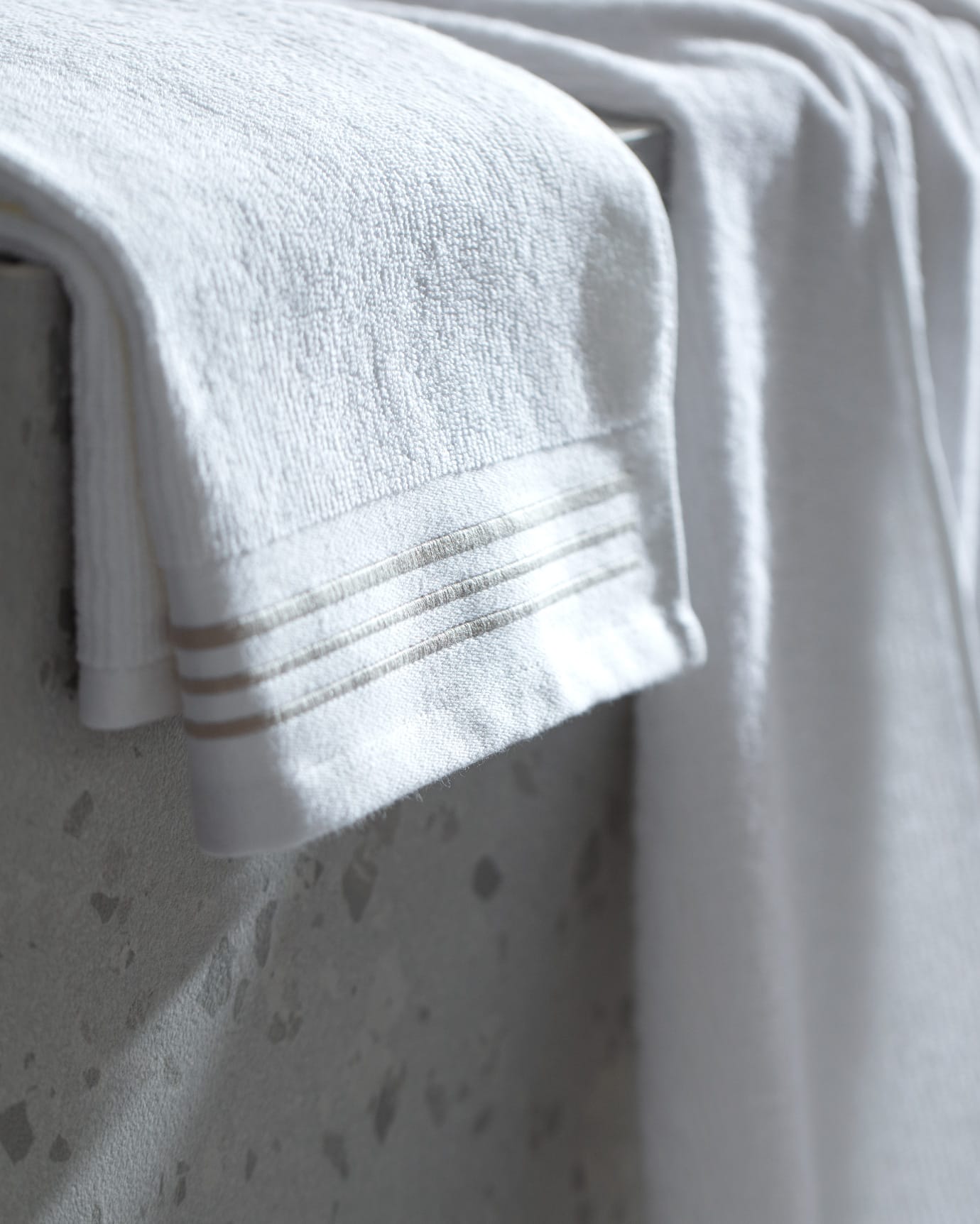 Luxury 100% Cotton Towel Set - Soft & Absorbent Bath Towels - White