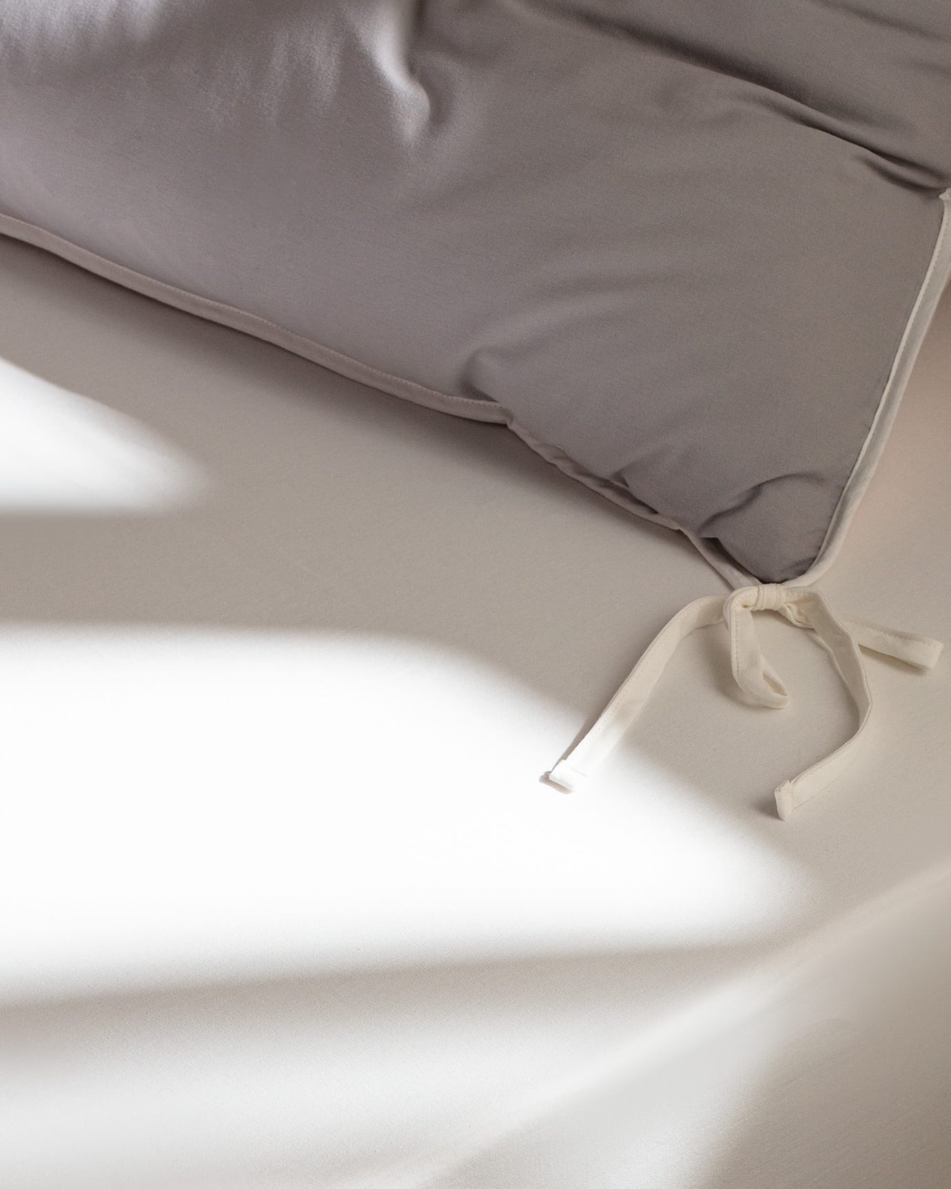 100% Cotton Washed Double Duvet Cover Set - Tie Closure