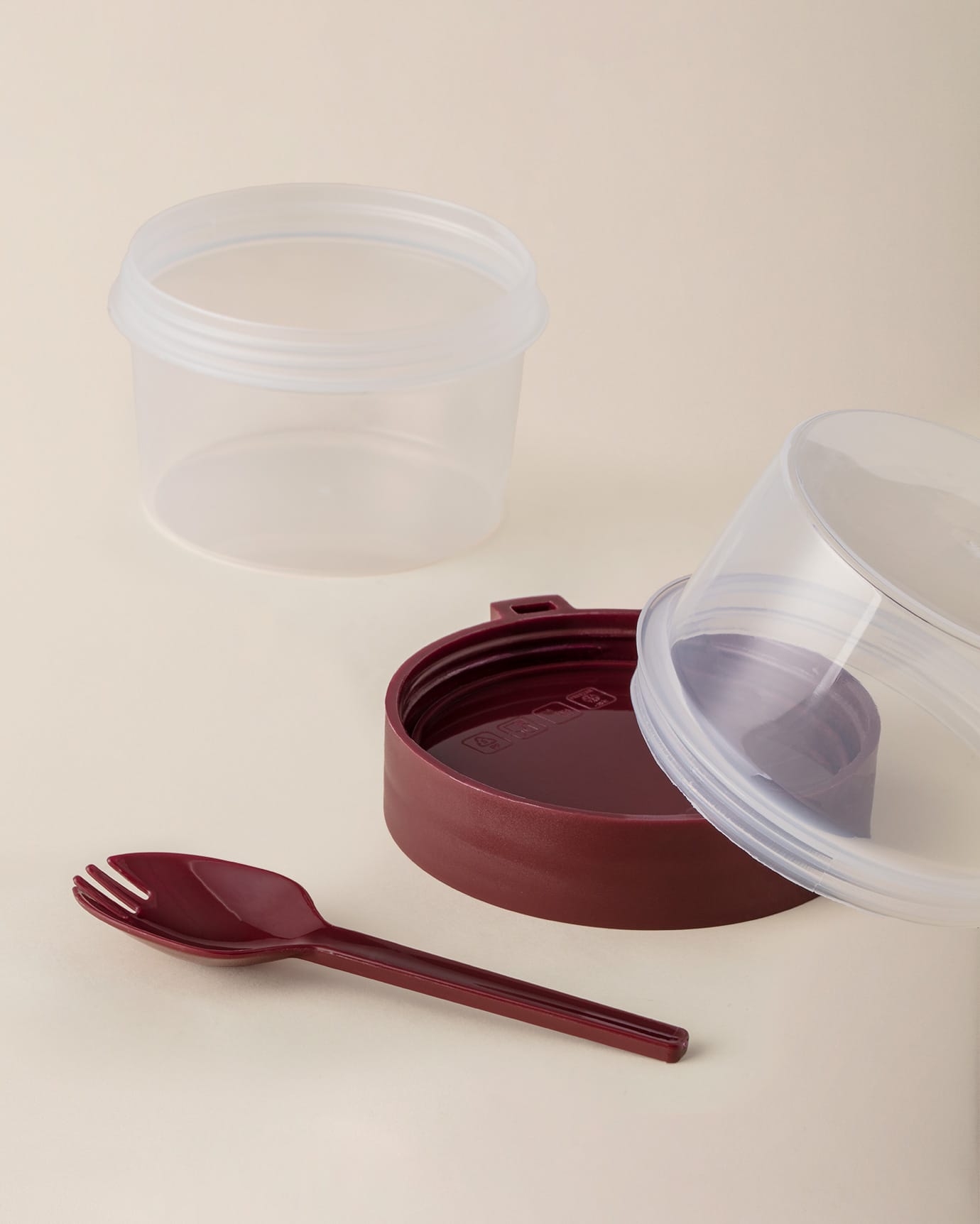 Portable Snack Container with Integrated Spoon - 400ml Plum