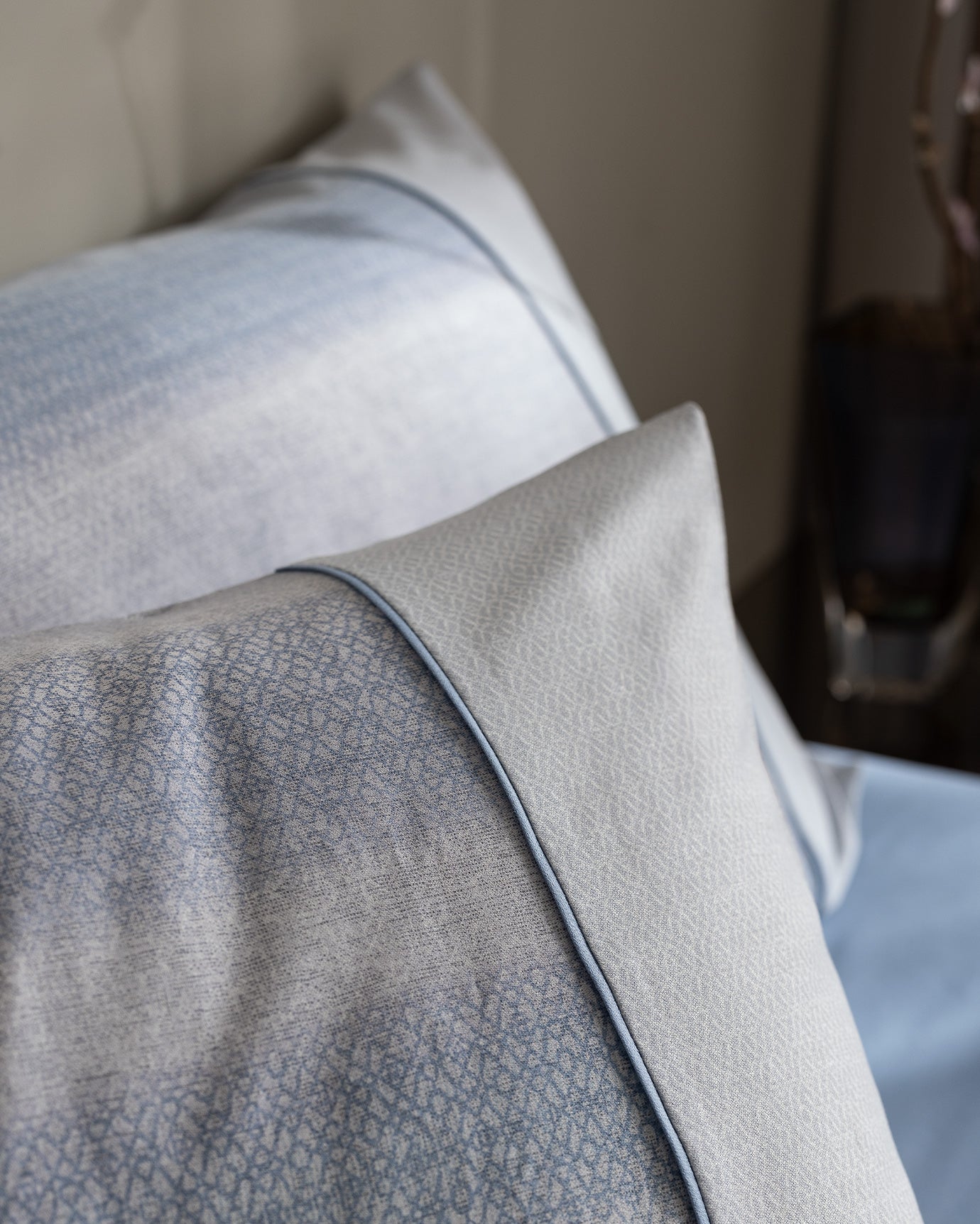 100% Cotton King Size Duvet Set - Soft Crepe Weave & Printed Design