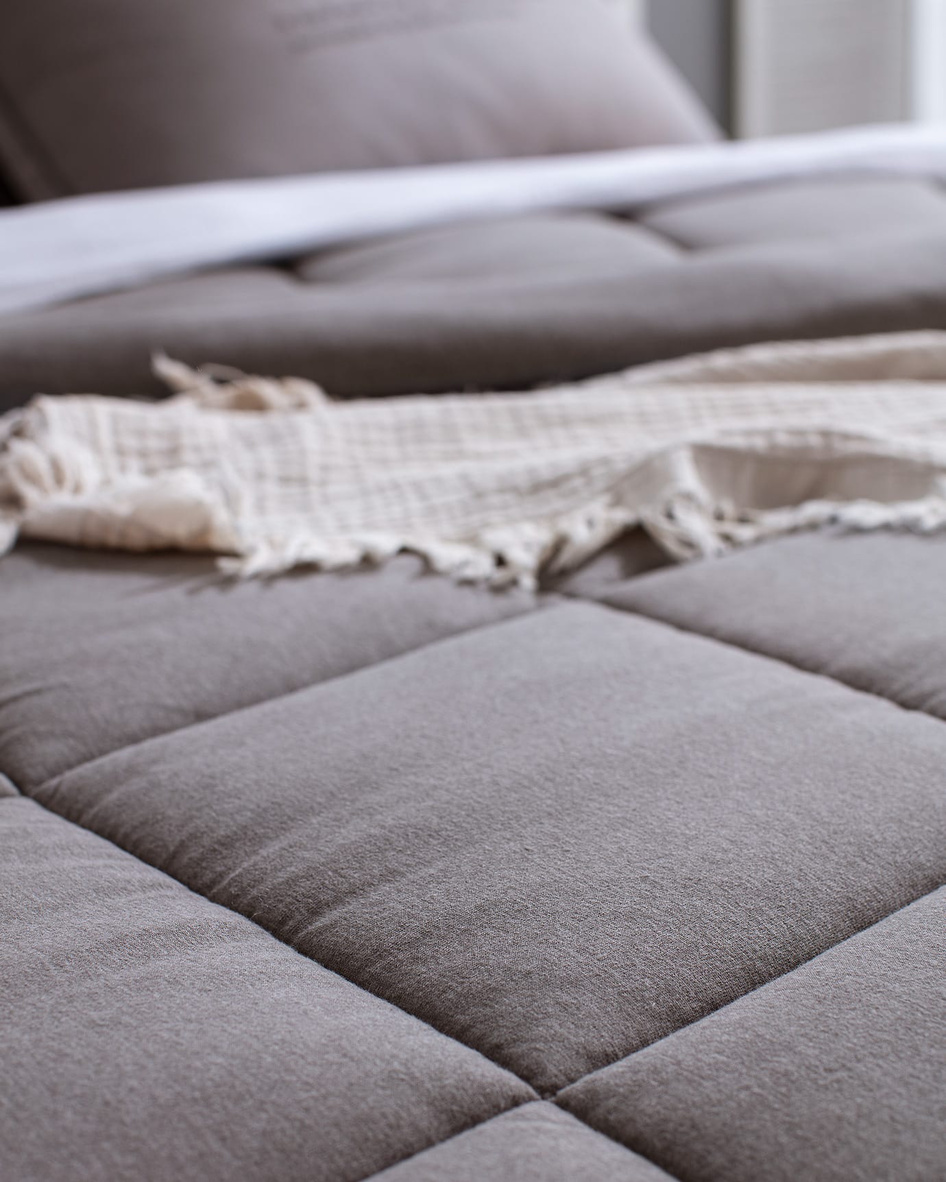 Set da Dormire SuperSoft in Misto Cotone - Collezione Comfort Moderno