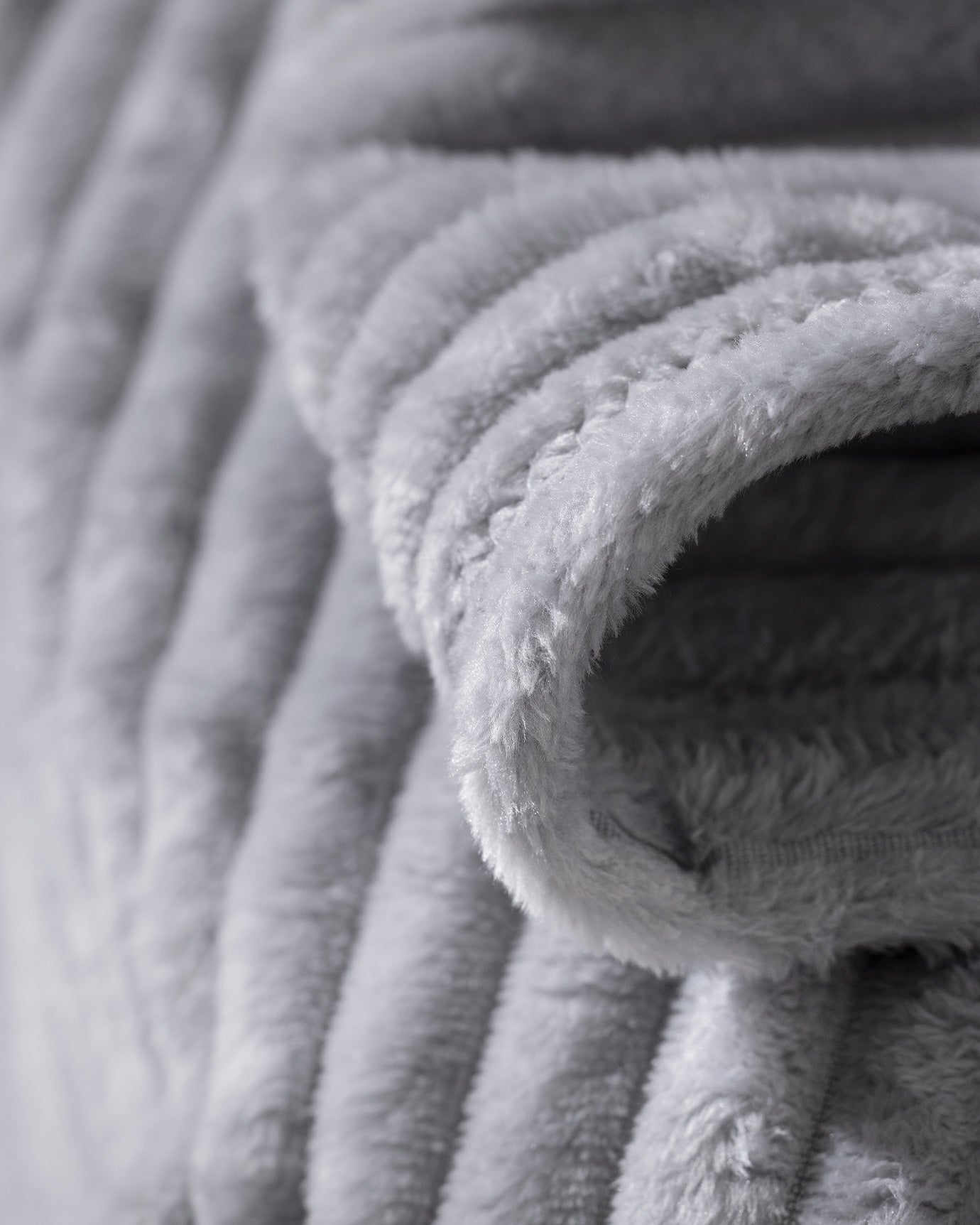 Polyester Welsoft Blanket - Plain Comfort Throw