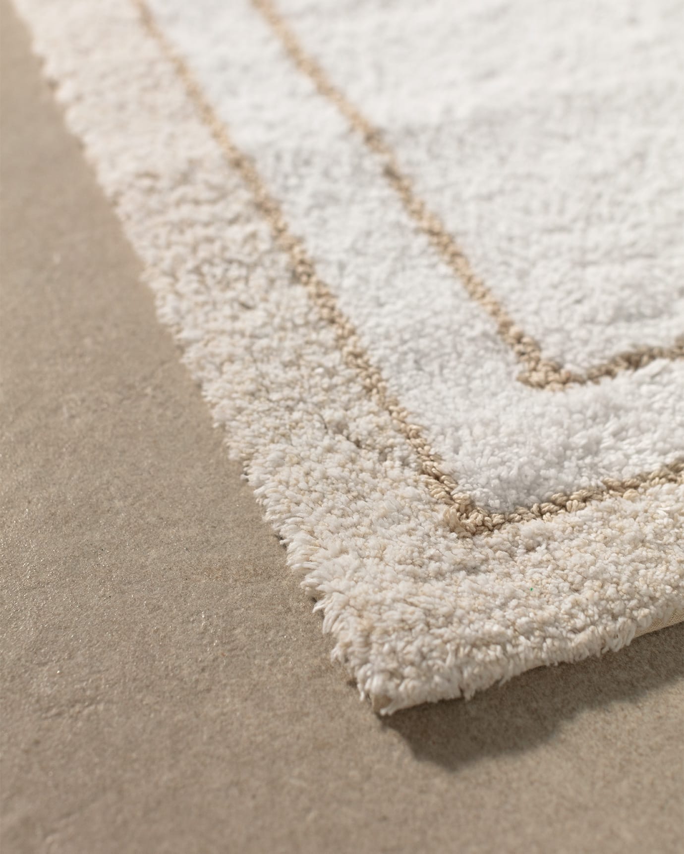 Giverny Soft Absorbent Non-Slip Bathroom Mat Rug