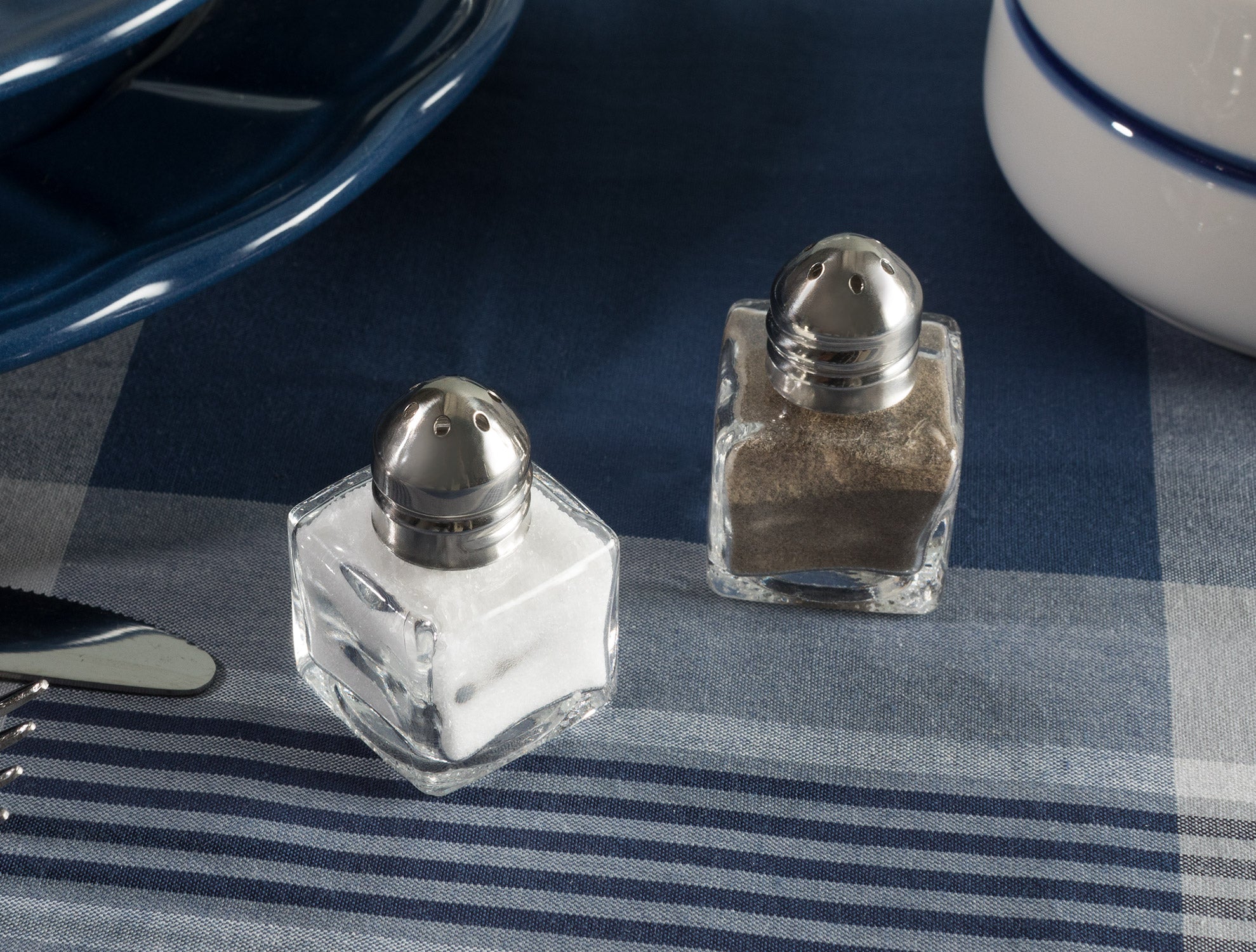 Glass 2-Piece Salt & Pepper Shaker Set - Modern Minimalist Design