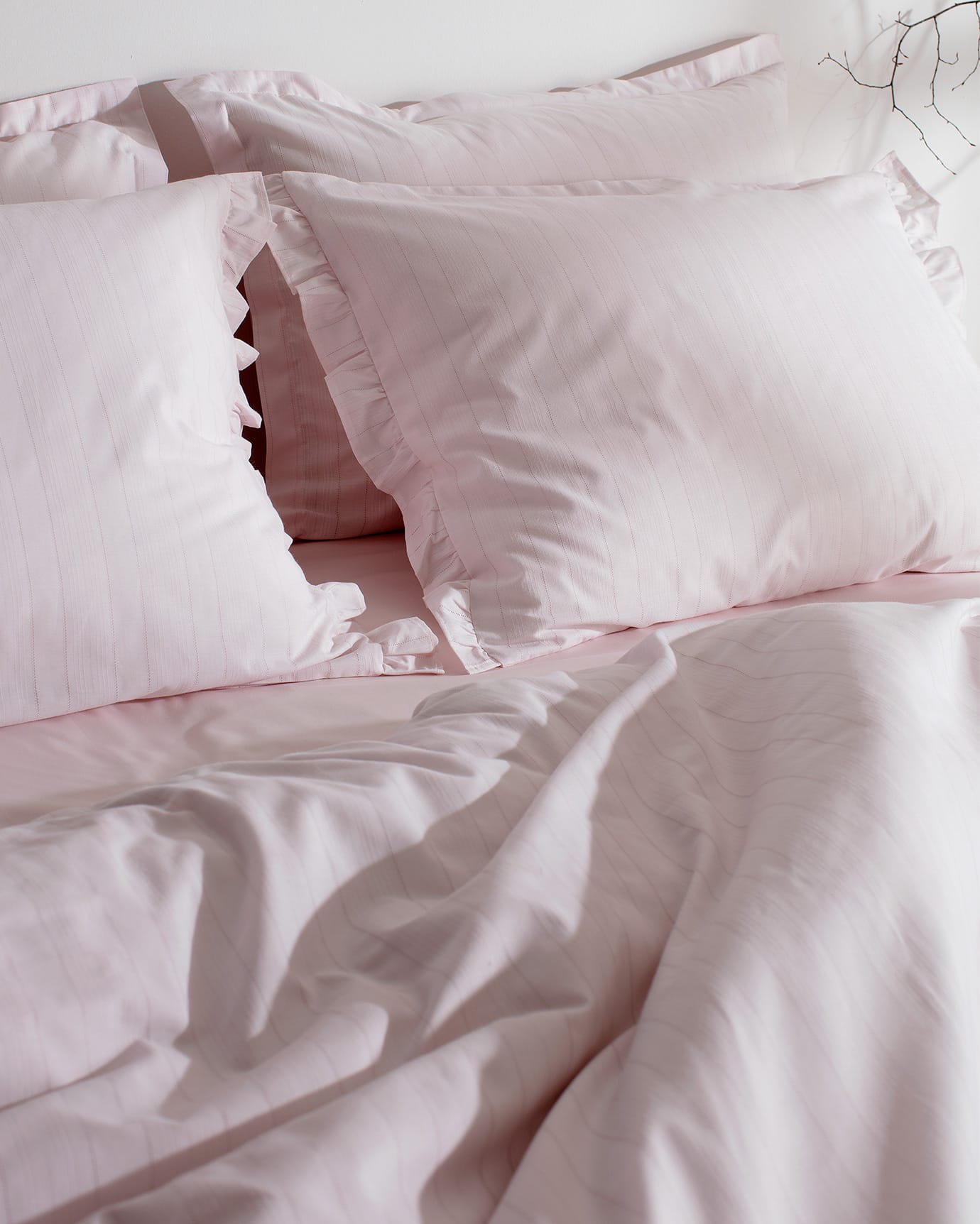 100% Cotton Ruffled Double Duvet Cover Set - Soft & Luxurious