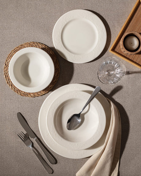 New Bone Porcelain Dinnerware Set for 6 - Relief Design