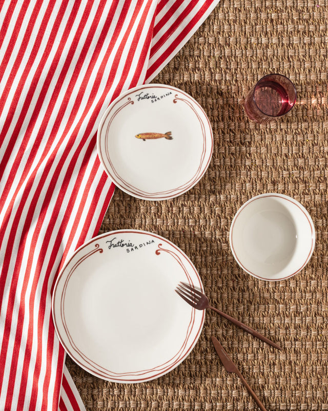 Poisson 2-Person 6-Piece Dinnerware Set, Burgundy