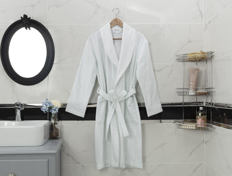 Women's Shawl Collar Bathrobe - Soft Mint Green Robe