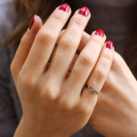 925 Sterling Silver Oval Motif Ring - Minimalist Band
