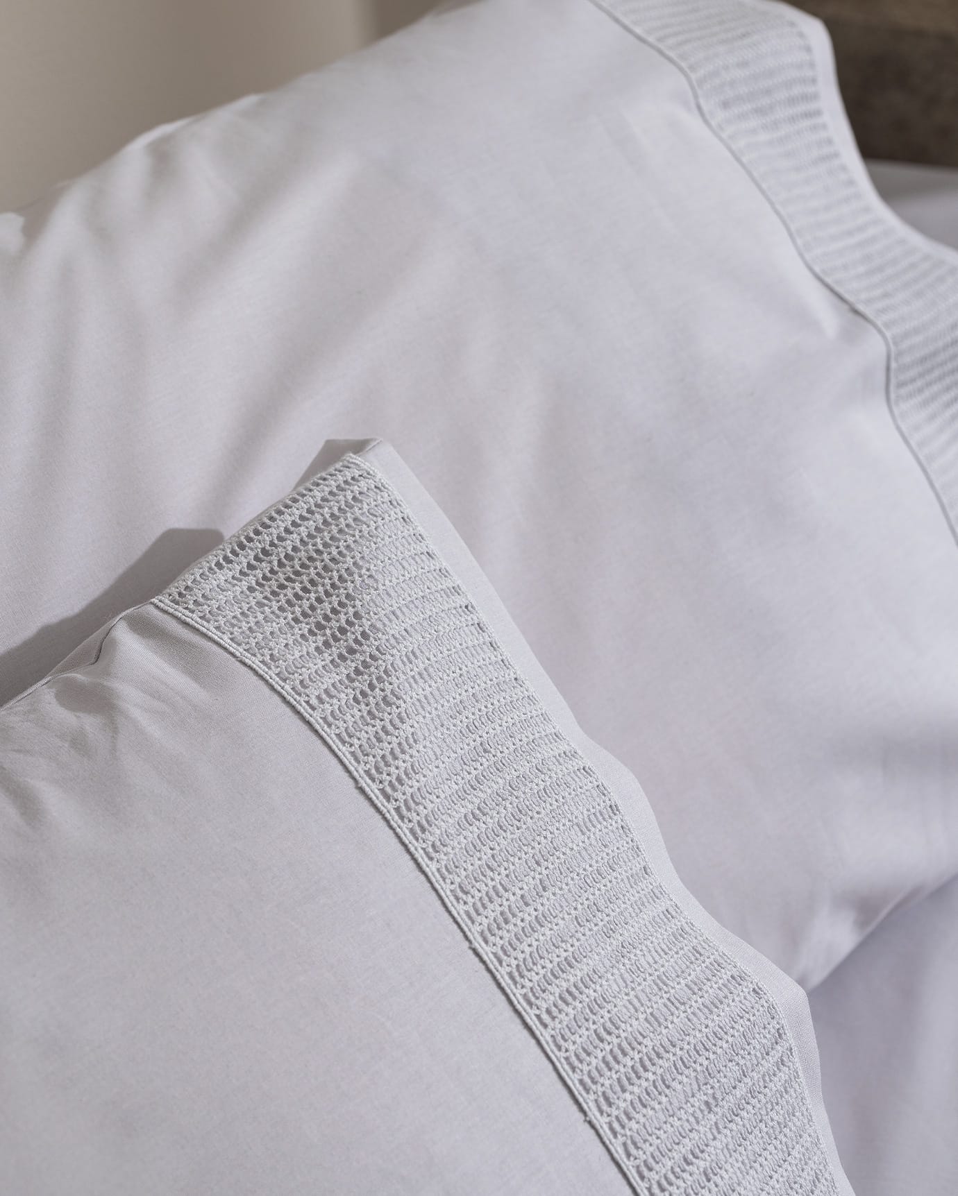 Yuviera Embroidered 100% Cotton Double Duvet Cover Set