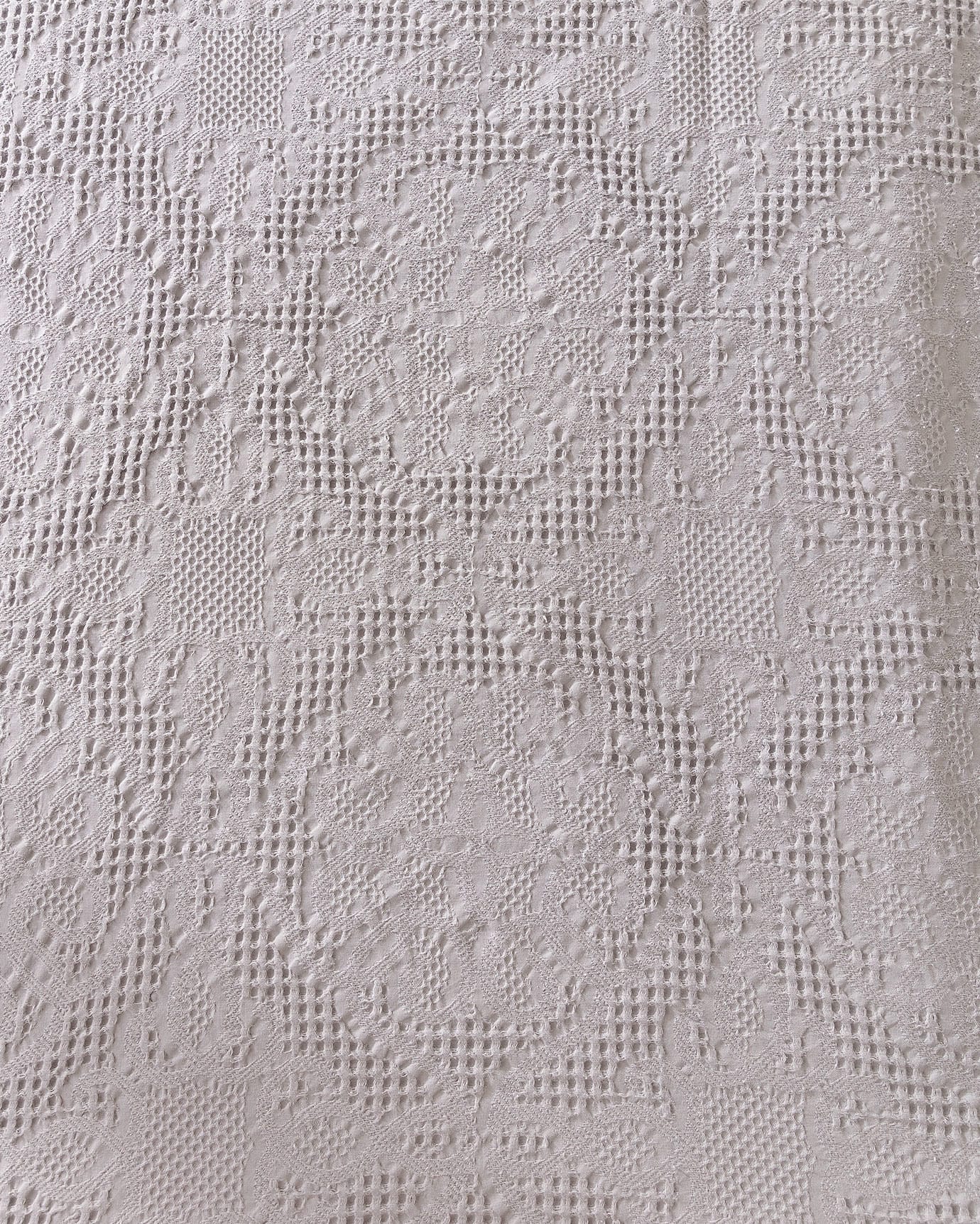 Pure Cotton Double Bedspread - Classic Comfort Design