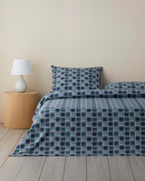 Hochwertige bügelleichte Bettbezuggarnitur für Doppelbett in gepunktetem Vichy-Karo, dunkelblau/grün
