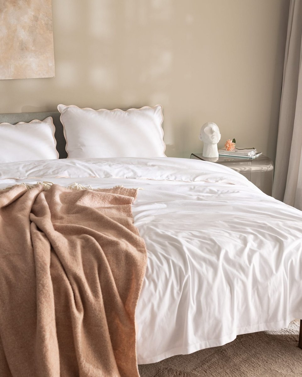 Double Size 100% Cotton Duvet Cover Bedding Set - White & Blush - TryAladdin