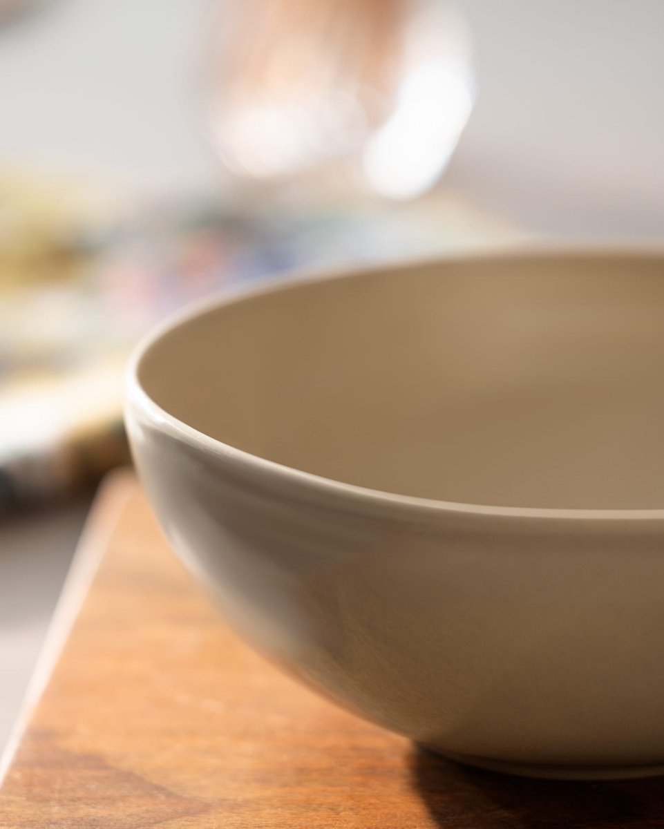 Durable Porcelain Serving & Presentation Bowl - Timeless Elegance - TryAladdin