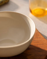 Durable Porcelain Serving & Presentation Bowl - Timeless Elegance - TryAladdin
