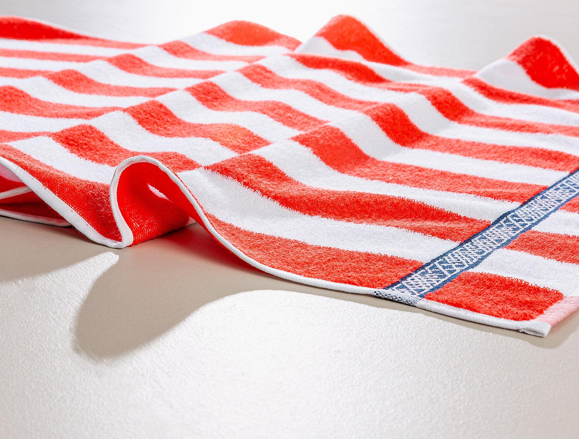 Soft Cotton Beach Towel - Vibrant Yarn-Dyed Design