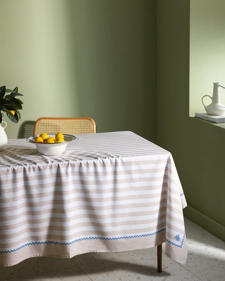 Polycotton Blend Tablecloth - Louve Weave for Elegant Dining