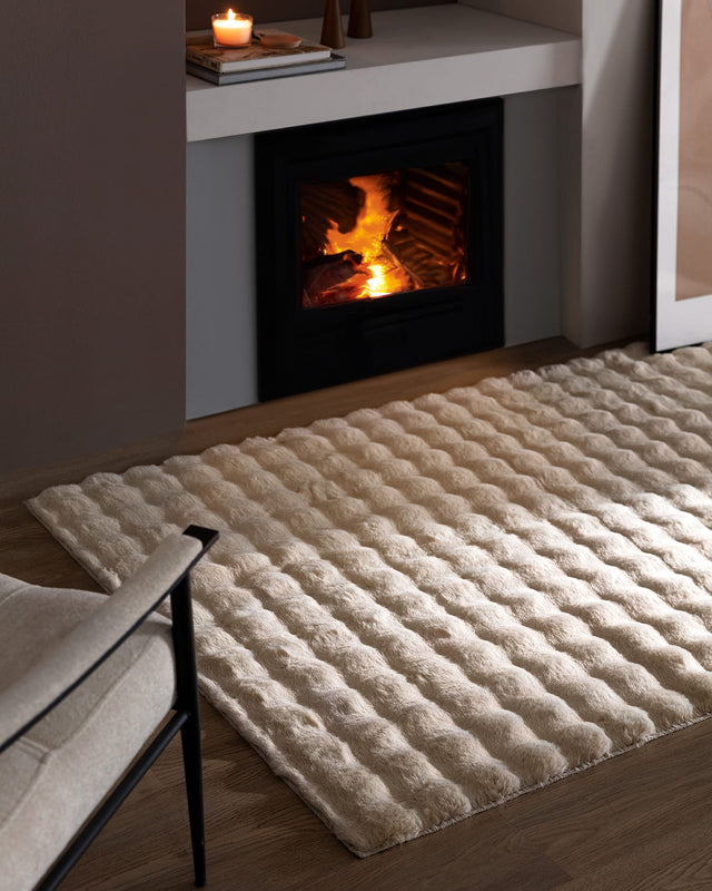 Beige Polyester Area Rug - 4x6 ft (120x180 cm)