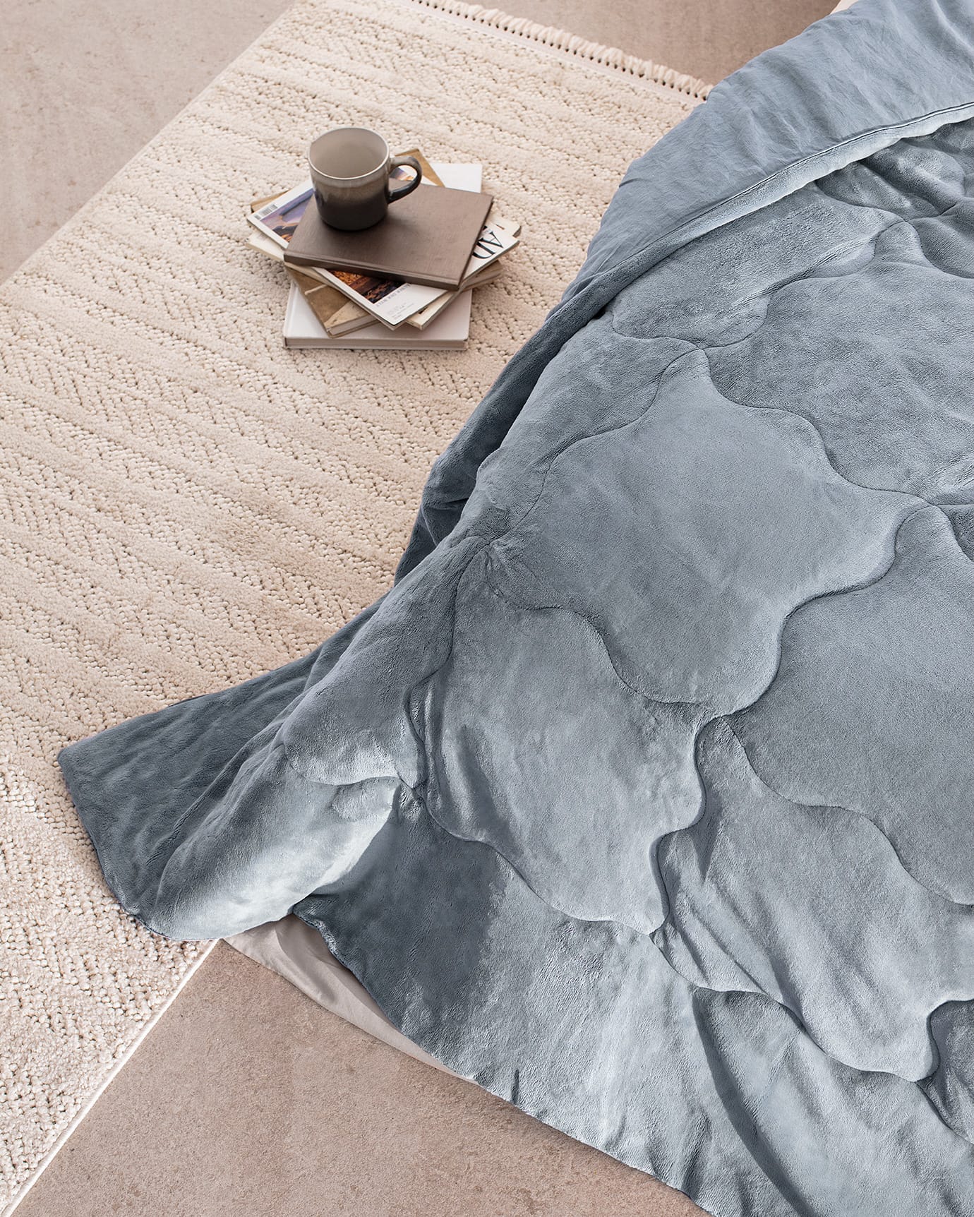 Kaira Indigo Twin Bedding Set - Soft & Stylish Comfort